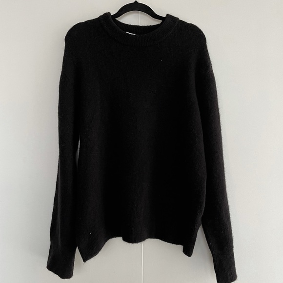 ZARA | OVERSIZED KNIT SWEATER